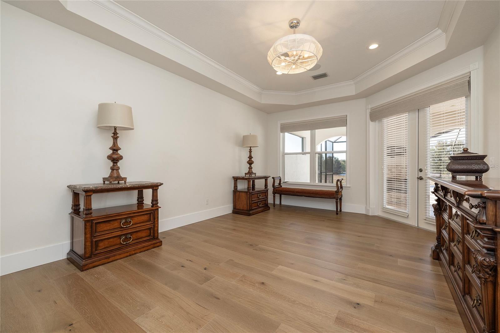 TB8477302 Property Photo