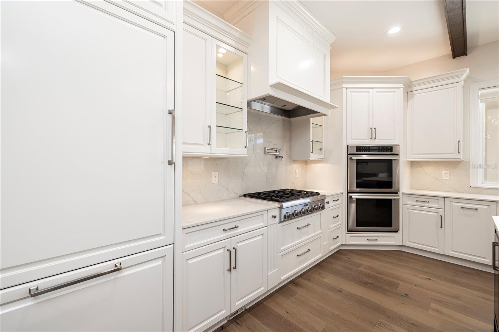 TB8477302 Property Photo