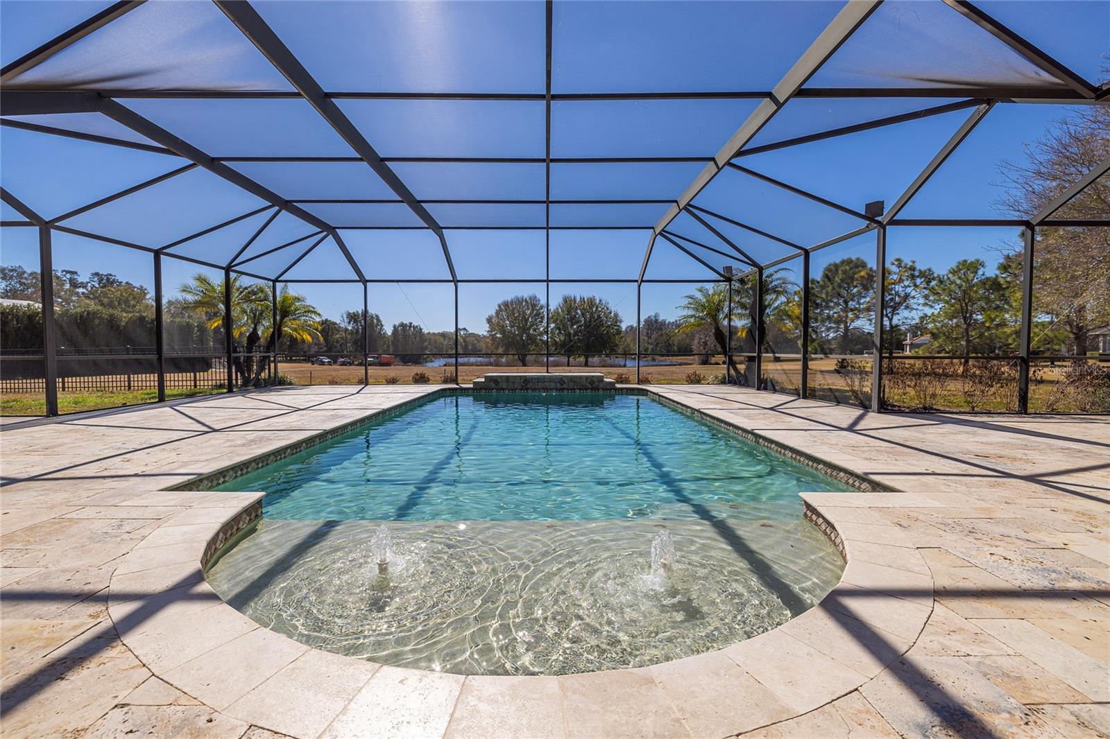 TB8477302 Property Photo