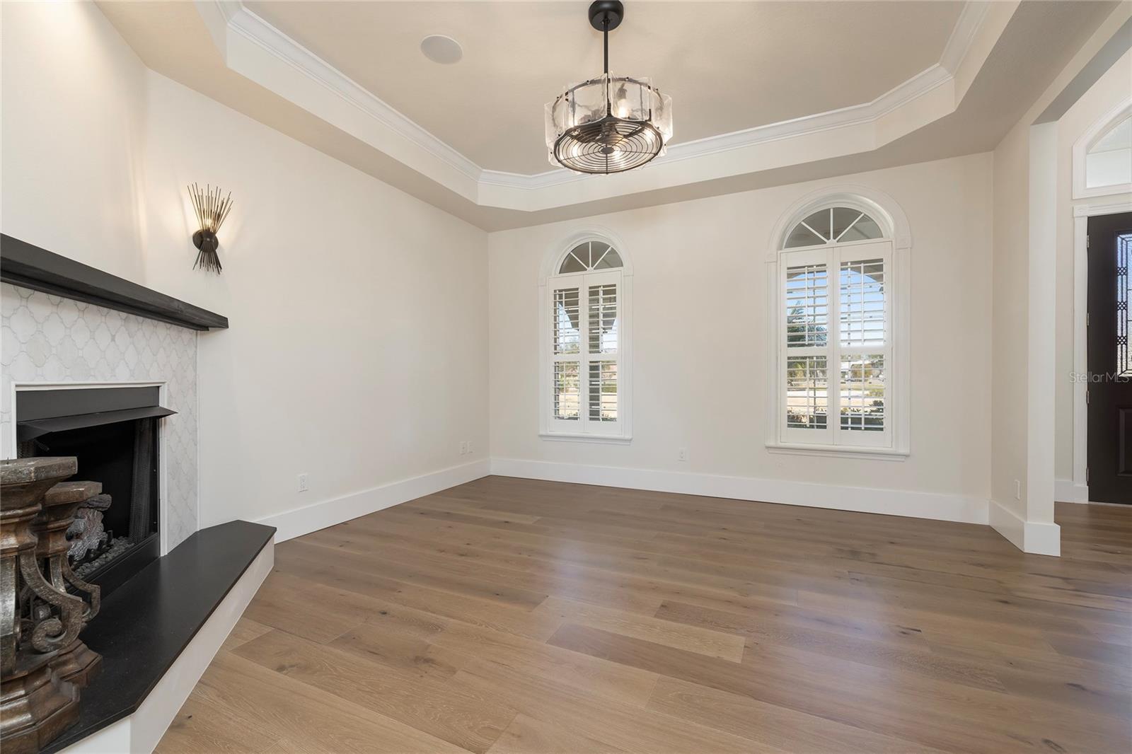 TB8477302 Property Photo