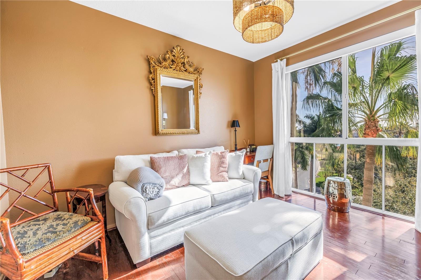 2nd bedroom used as den