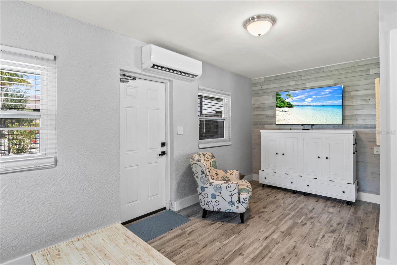 CAPE CORAL, FL, 33993