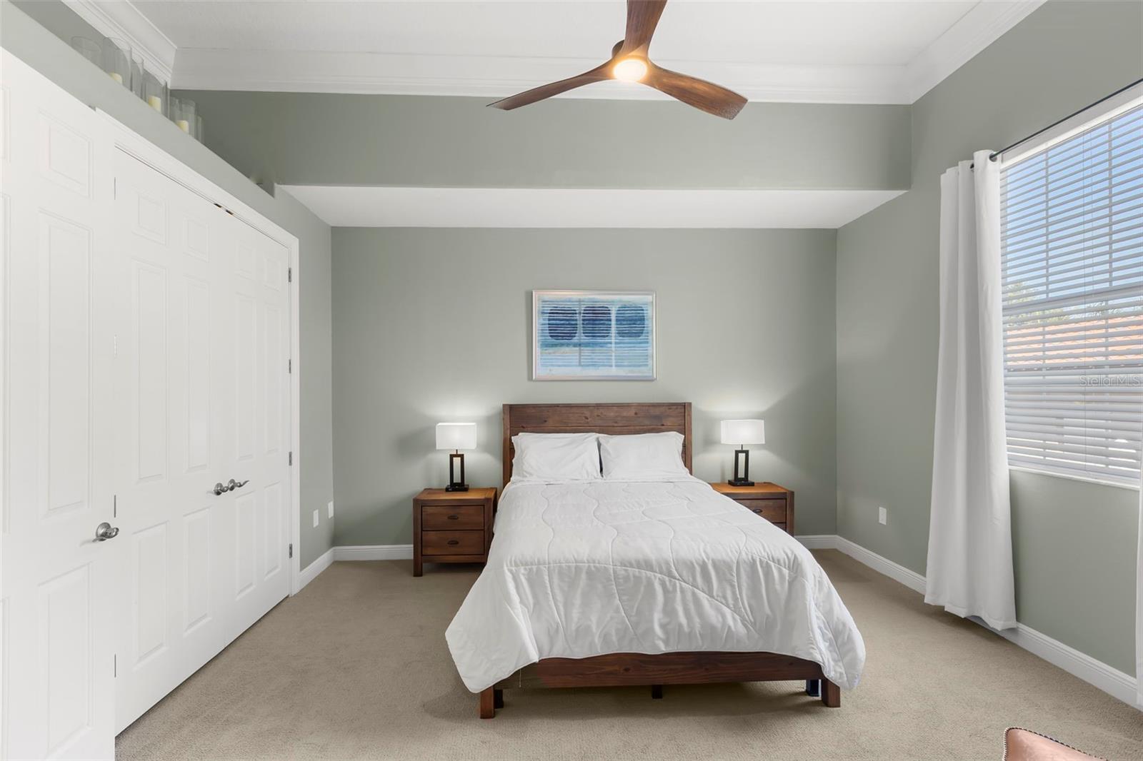 TB8477321 Property Photo