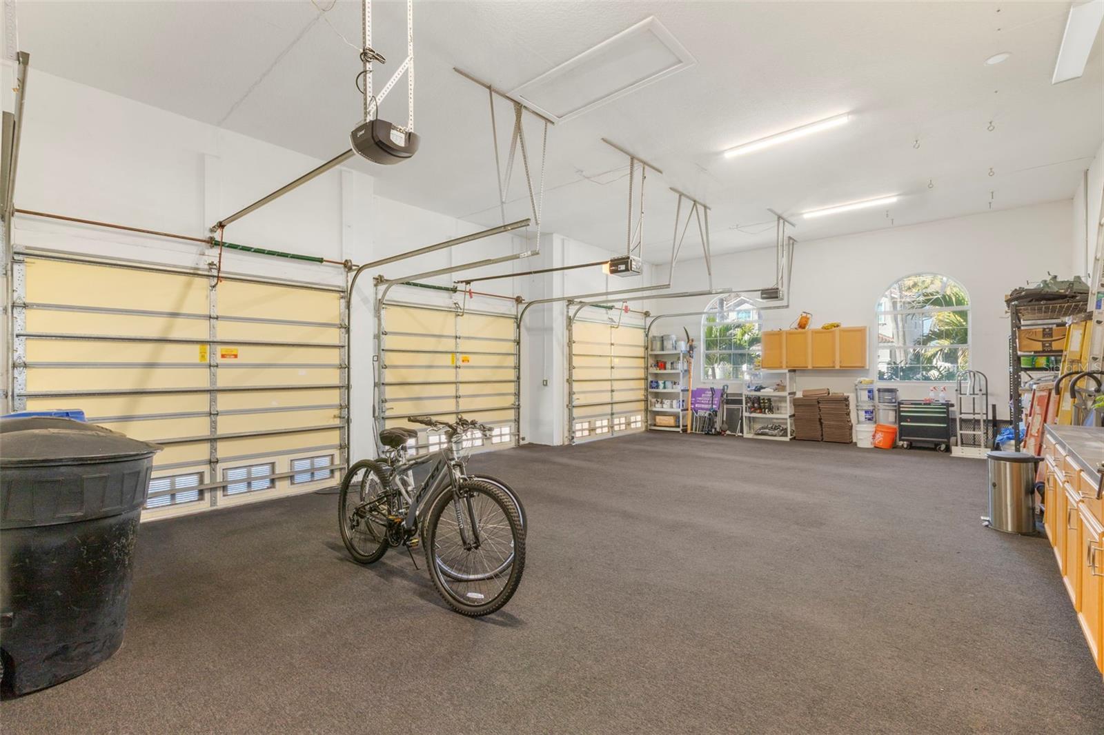 TB8477321 Property Photo