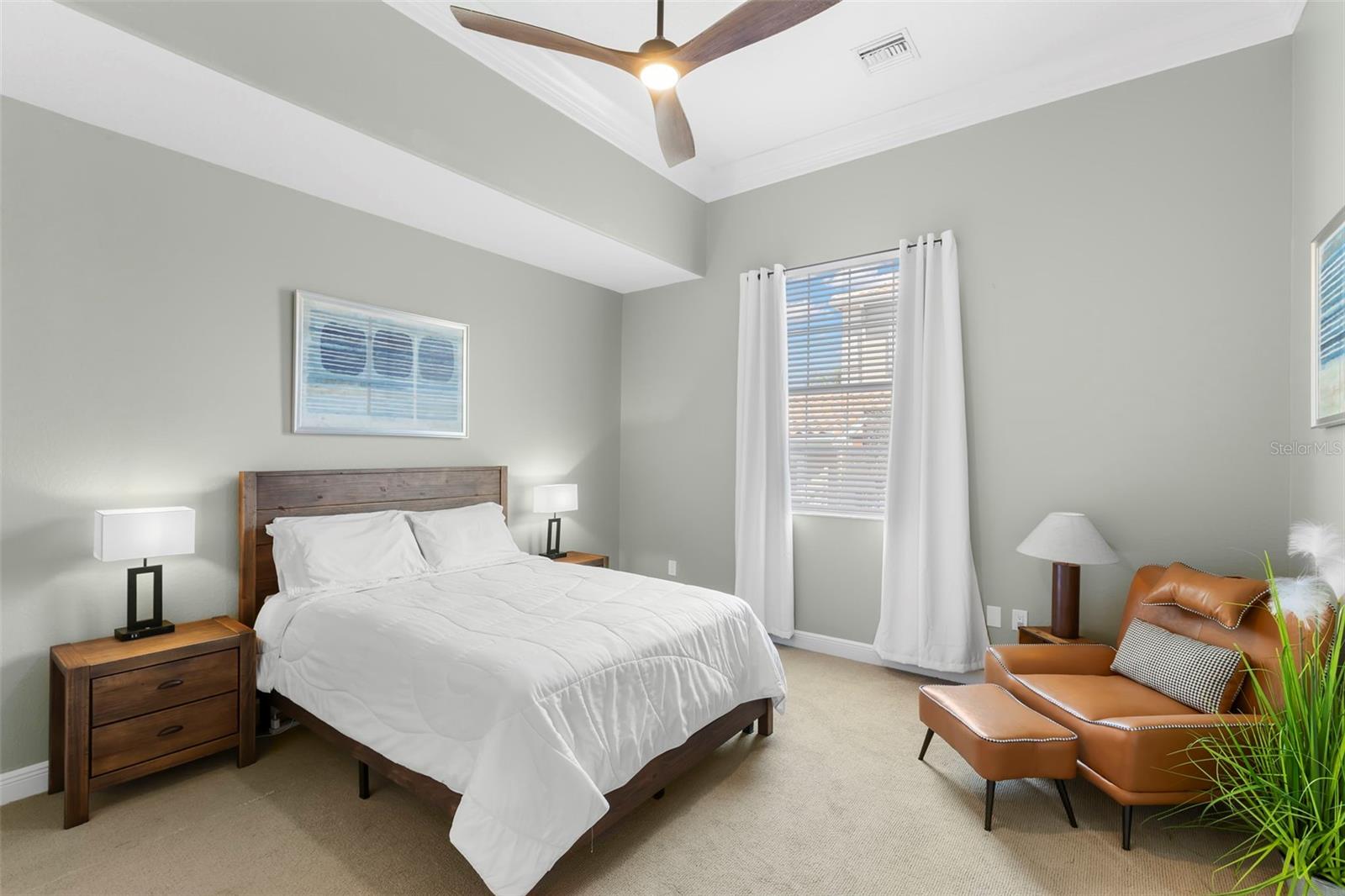 TB8477321 Property Photo