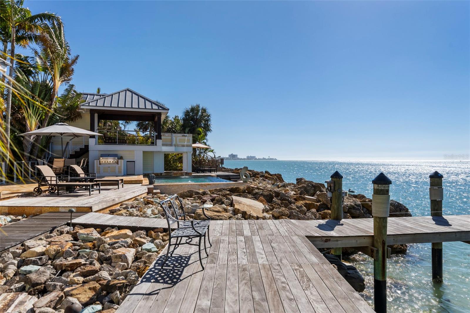 A4682930 Property Photo