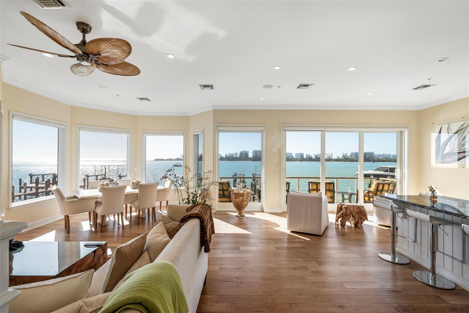 A4682930 Property Photo