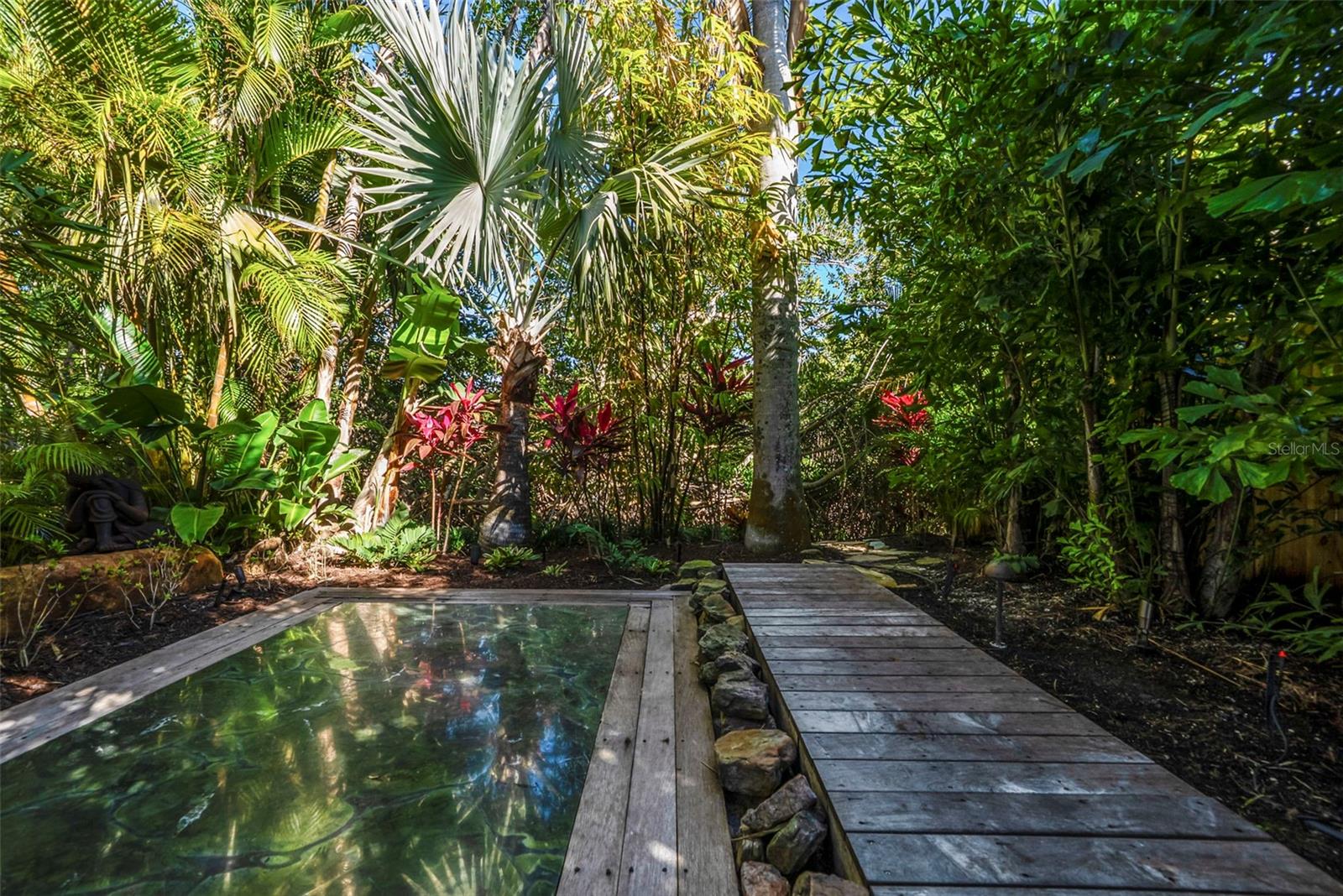 A4682930 Property Photo