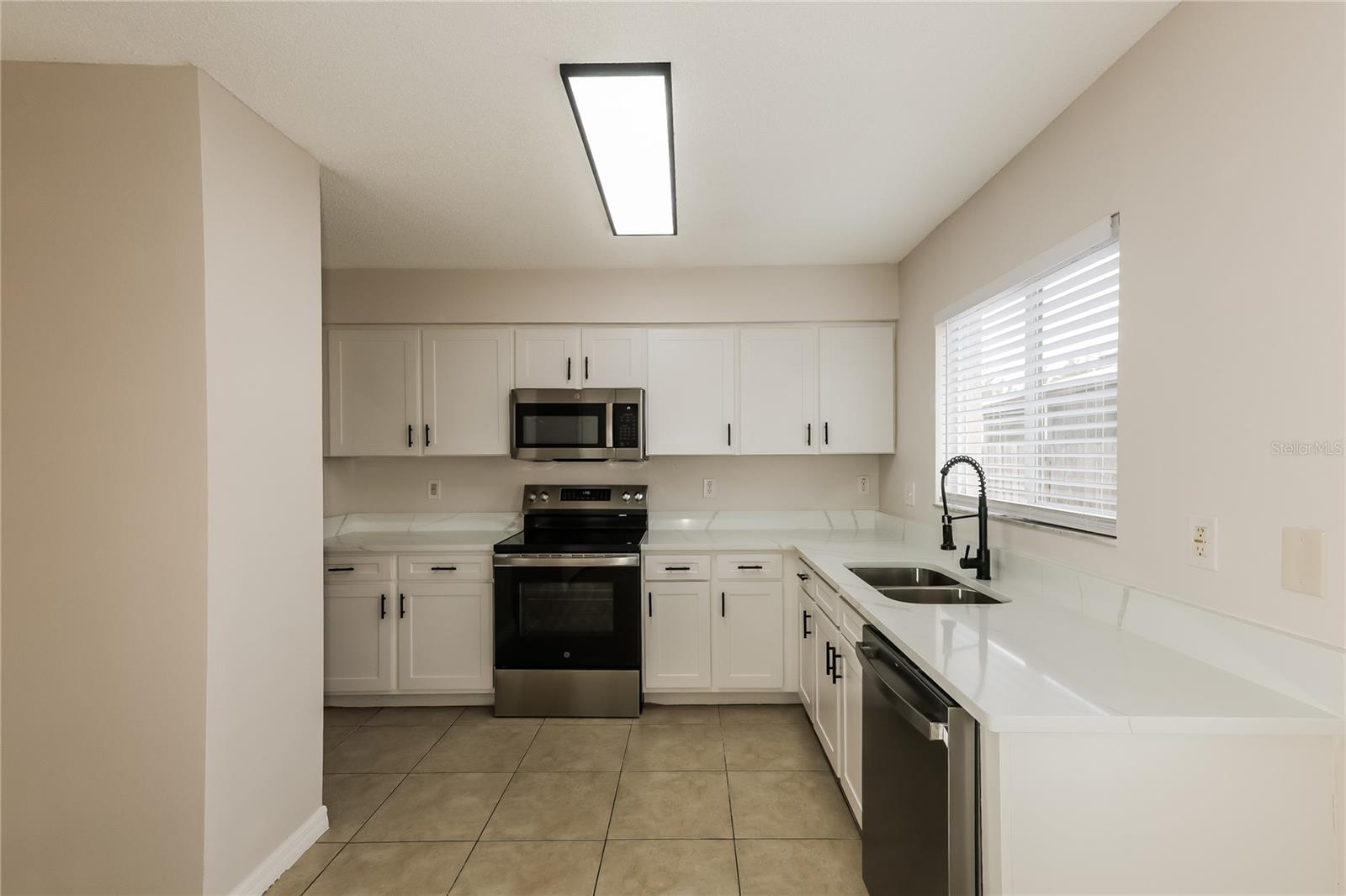 3014 SUMMER HOUSE DR, VALRICO, FL, 33594