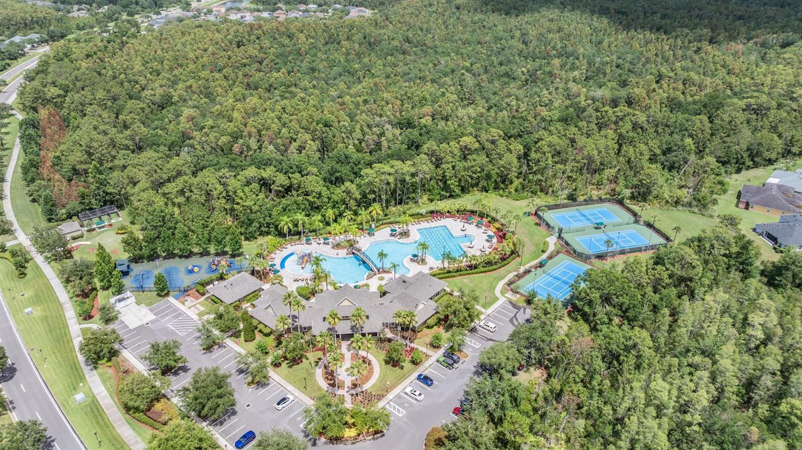 9092 IRON OAK AVE, TAMPA, FL, 33647