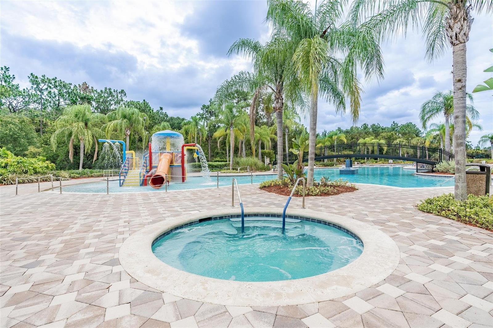 9092 IRON OAK AVE, TAMPA, FL, 33647