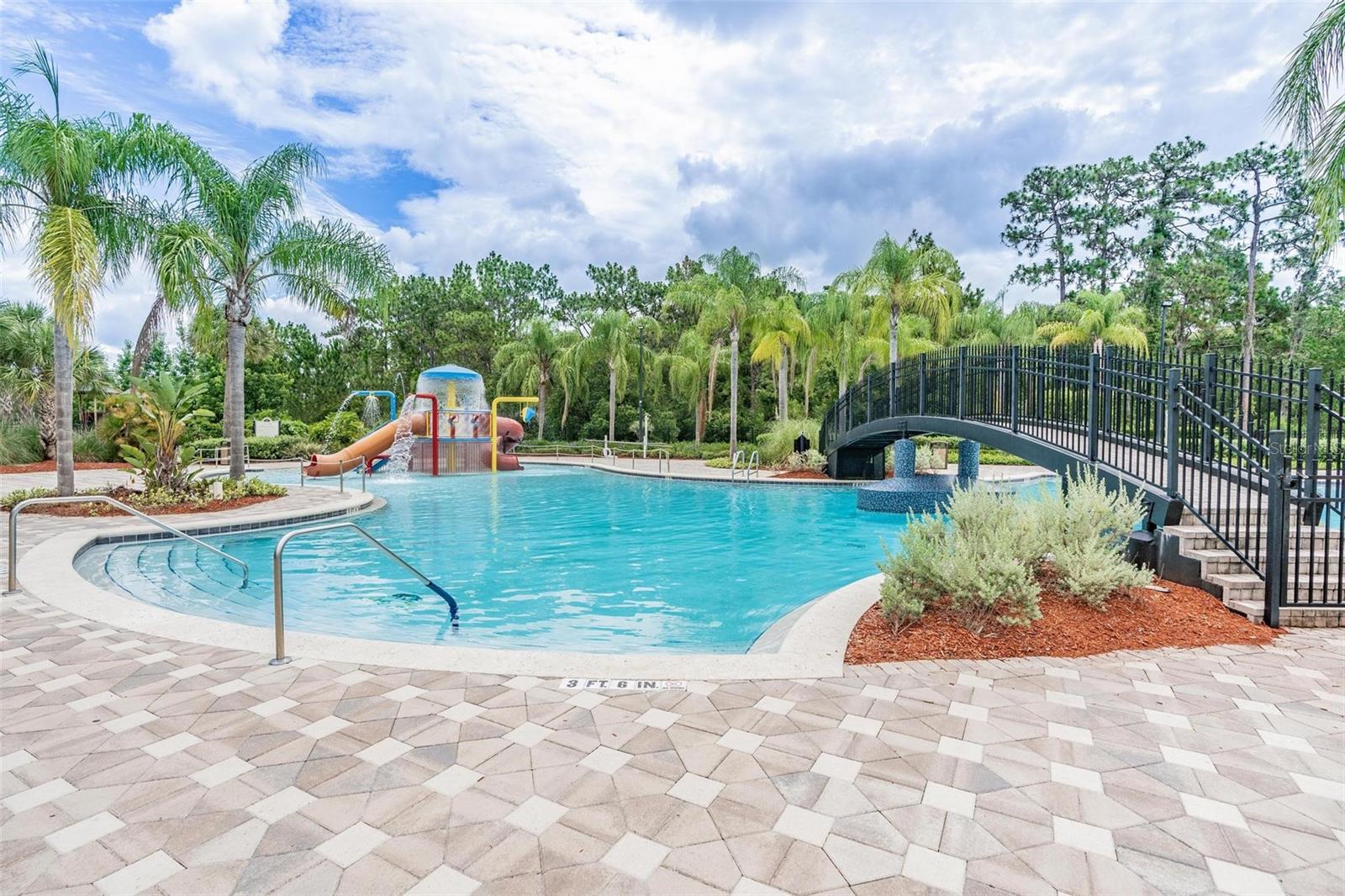 9092 IRON OAK AVE, TAMPA, FL, 33647