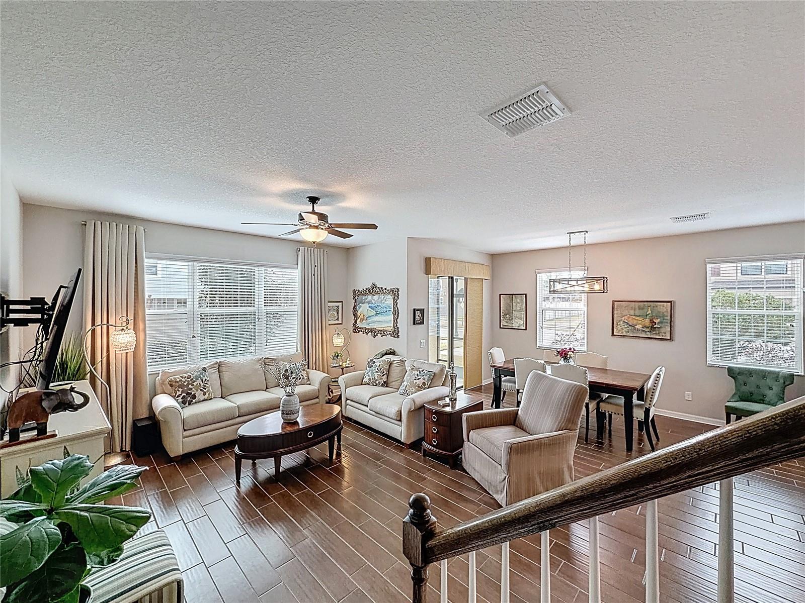 1914 LAKE WATERS PL, LUTZ, FL, 33558