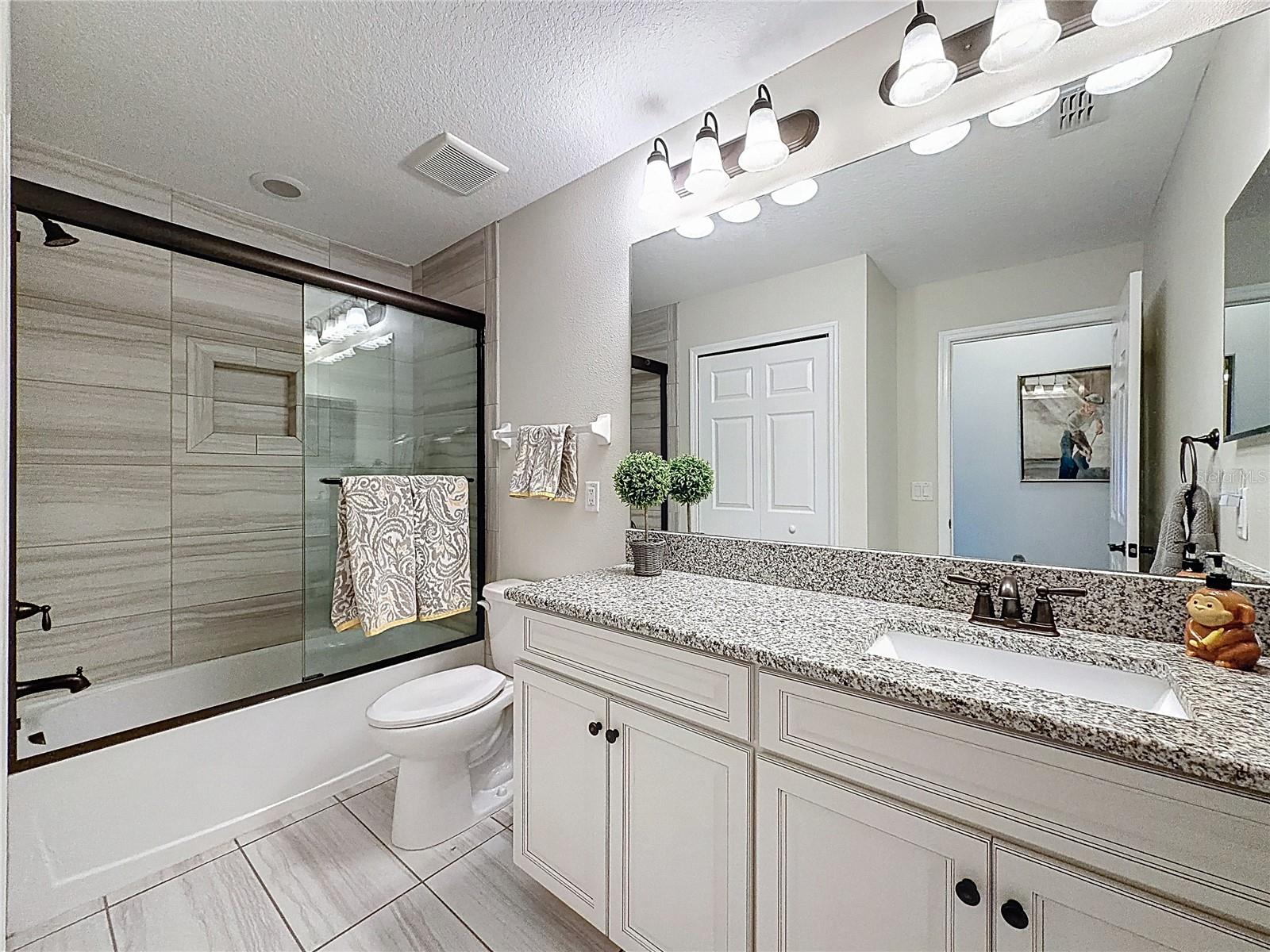 1914 LAKE WATERS PL, LUTZ, FL, 33558