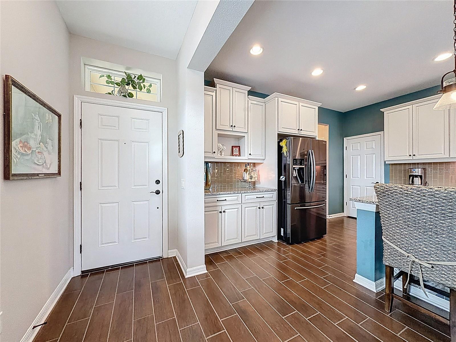 1914 LAKE WATERS PL, LUTZ, FL, 33558