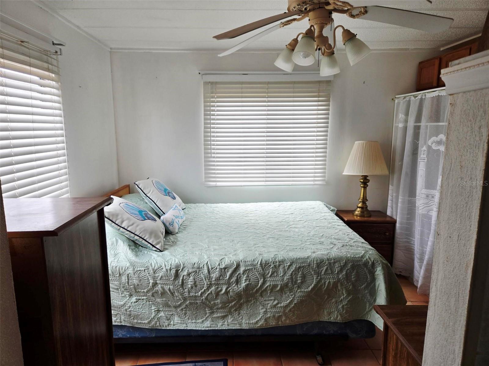 A4682988 Property Photo