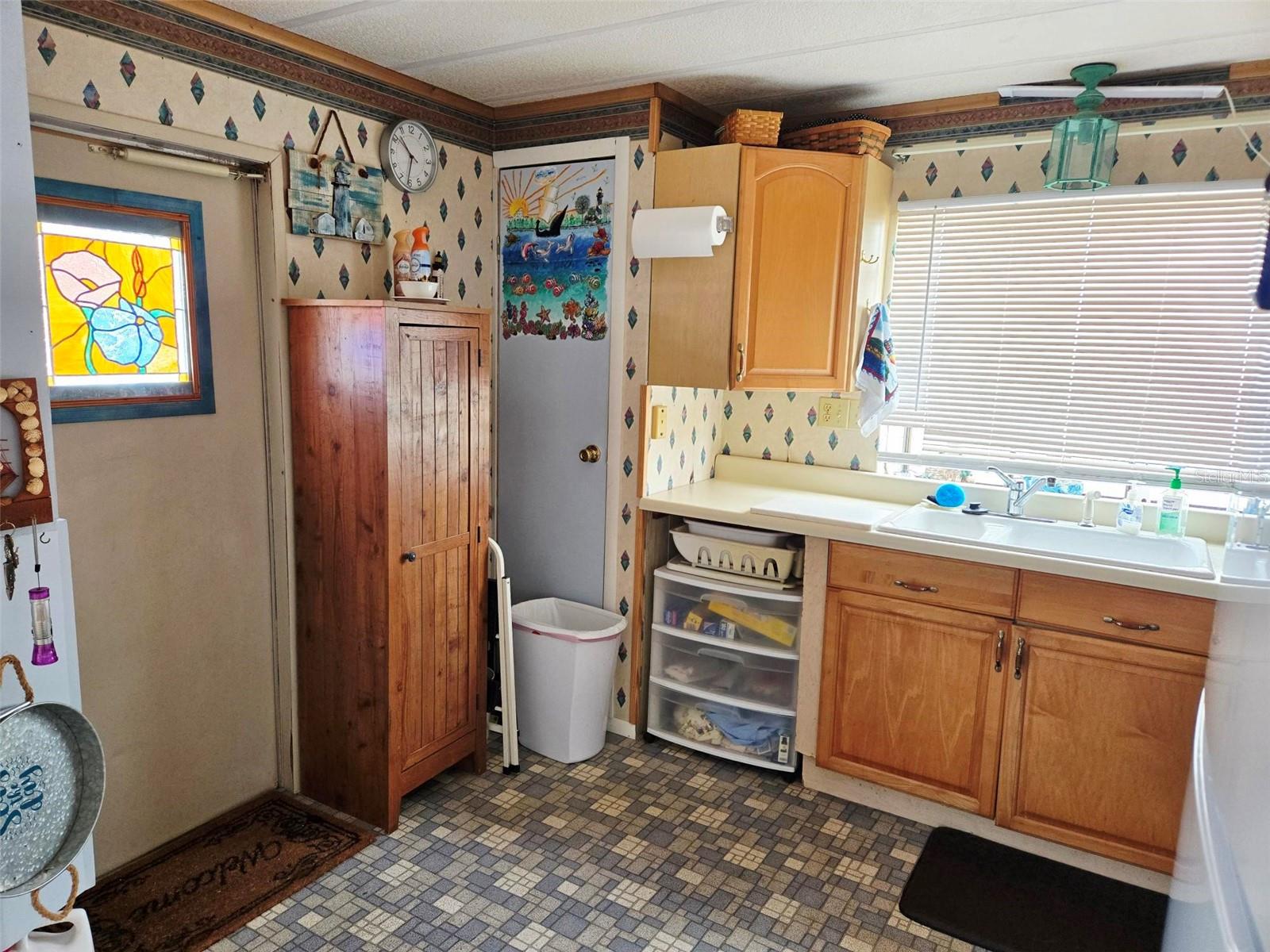 A4682988 Property Photo