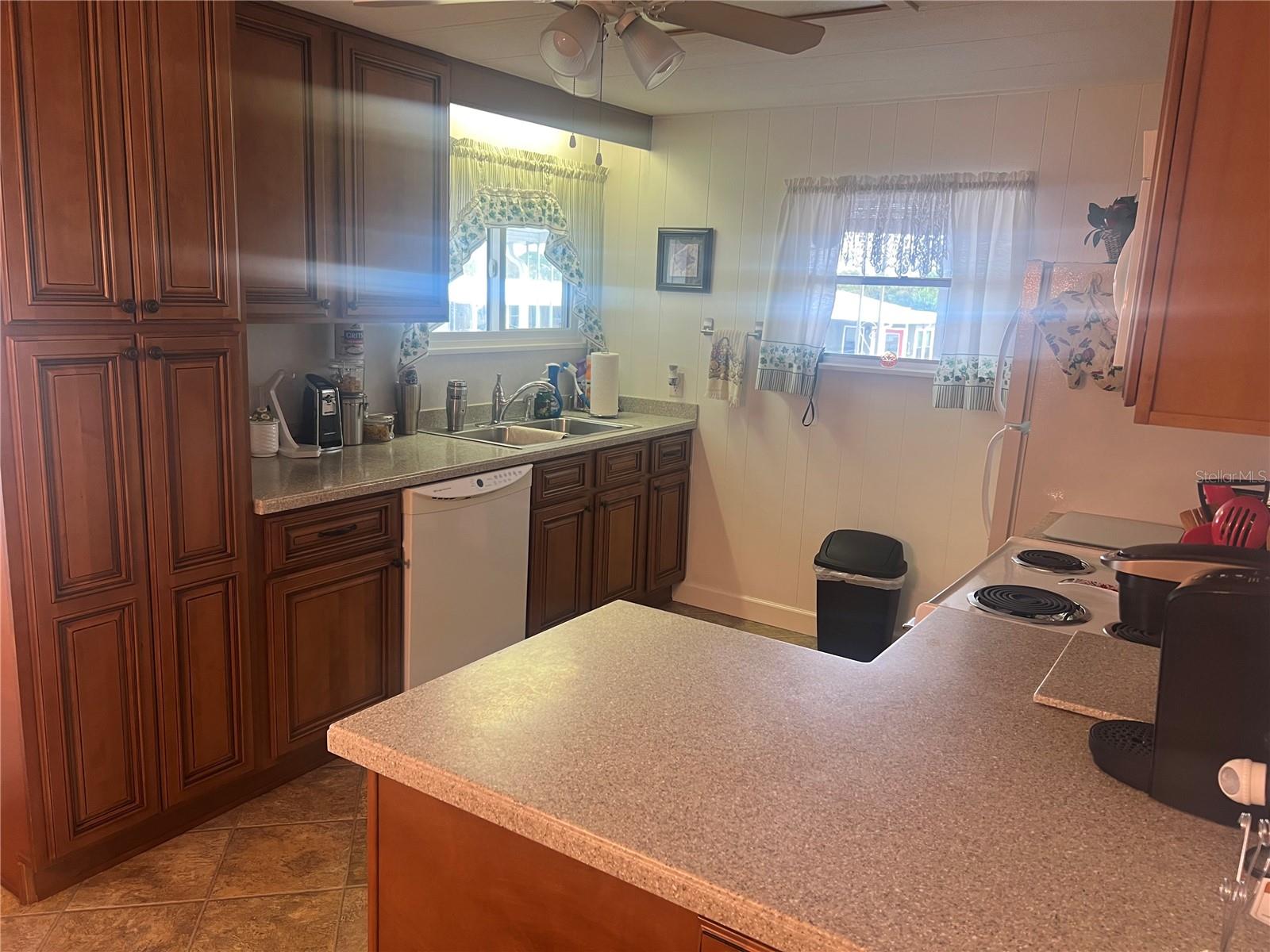 7443 MORELLI AVE, BROOKSVILLE, FL, 34613