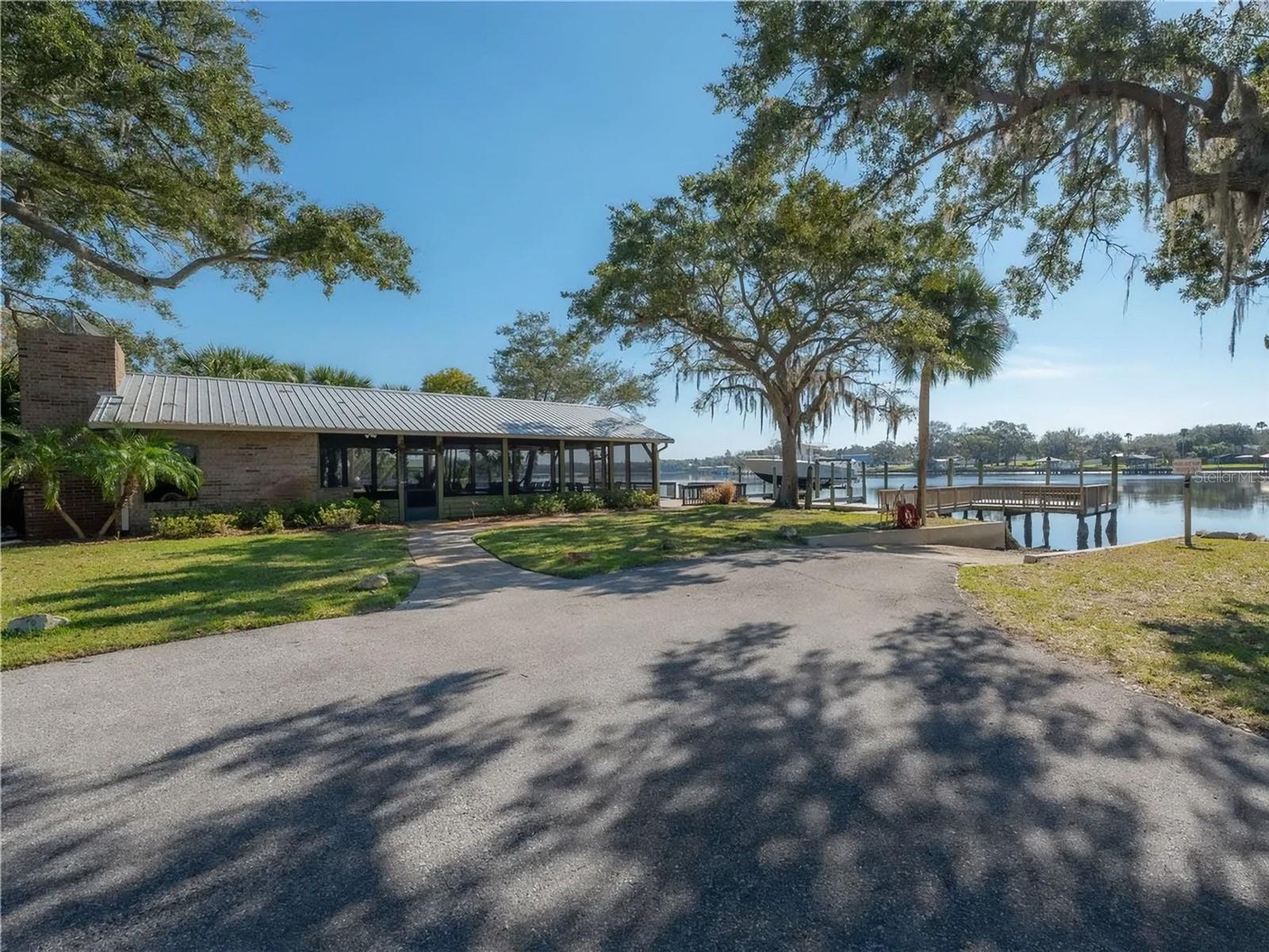 8921 EAGLE WATCH DR, RIVERVIEW, FL, 33578