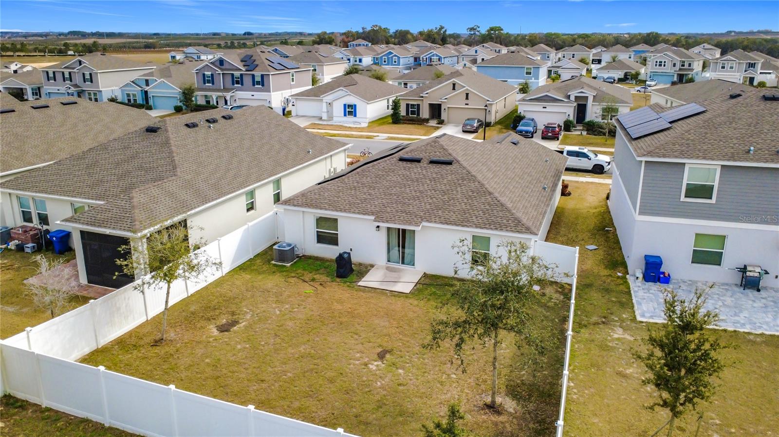 6952 DILLY LAKE AVE, GROVELAND, FL, 34736