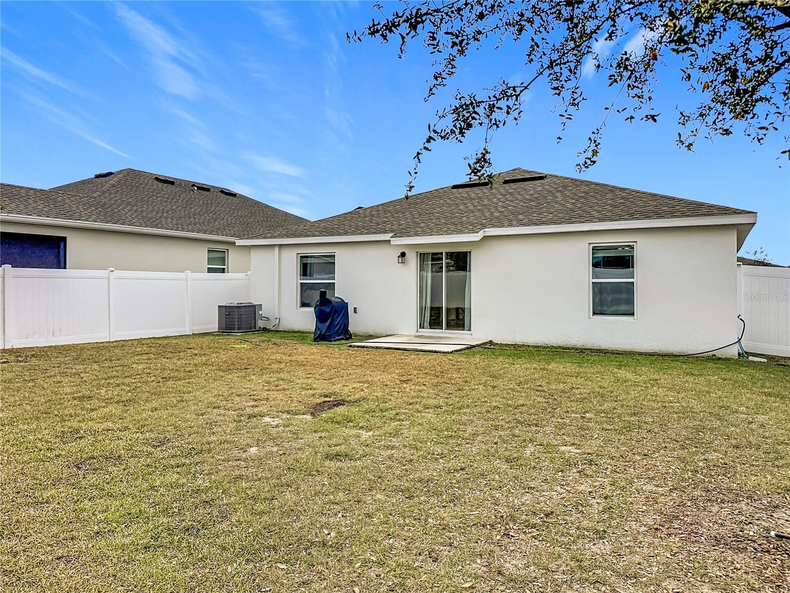 6952 DILLY LAKE AVE, GROVELAND, FL, 34736