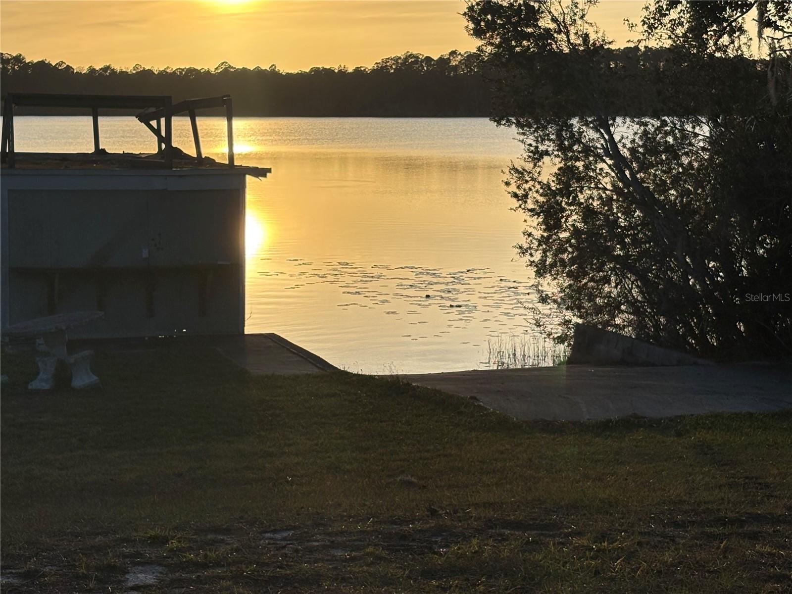 2324 LAKE TALMADGE DR, DELAND, FL, 32724