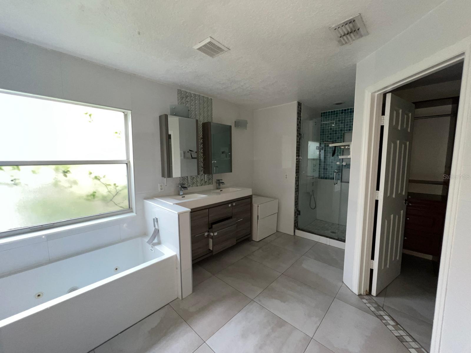 6417 WINDER OAKS BLVD, ORLANDO, FL, 32819