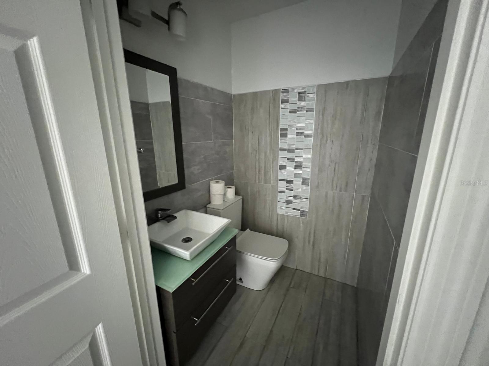 6417 WINDER OAKS BLVD, ORLANDO, FL, 32819