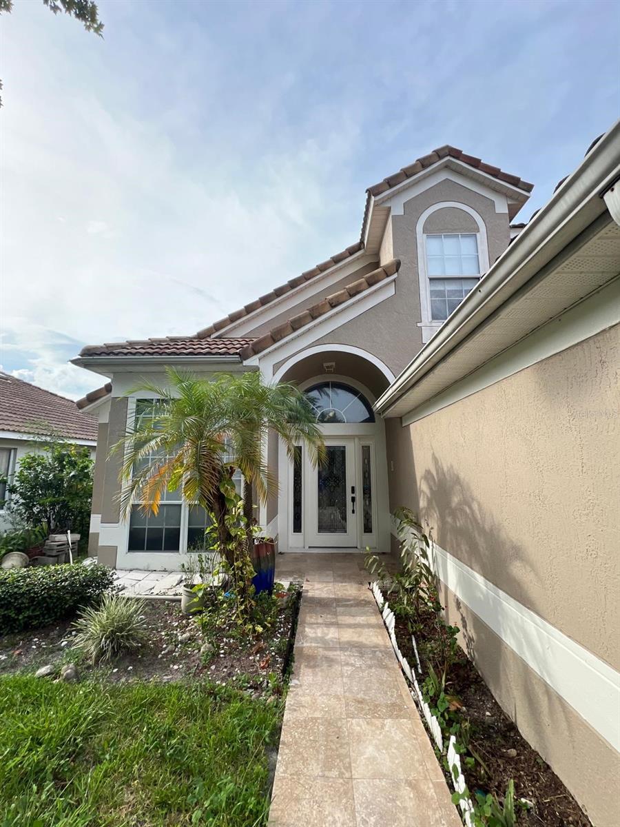 6417 WINDER OAKS BLVD, ORLANDO, FL, 32819