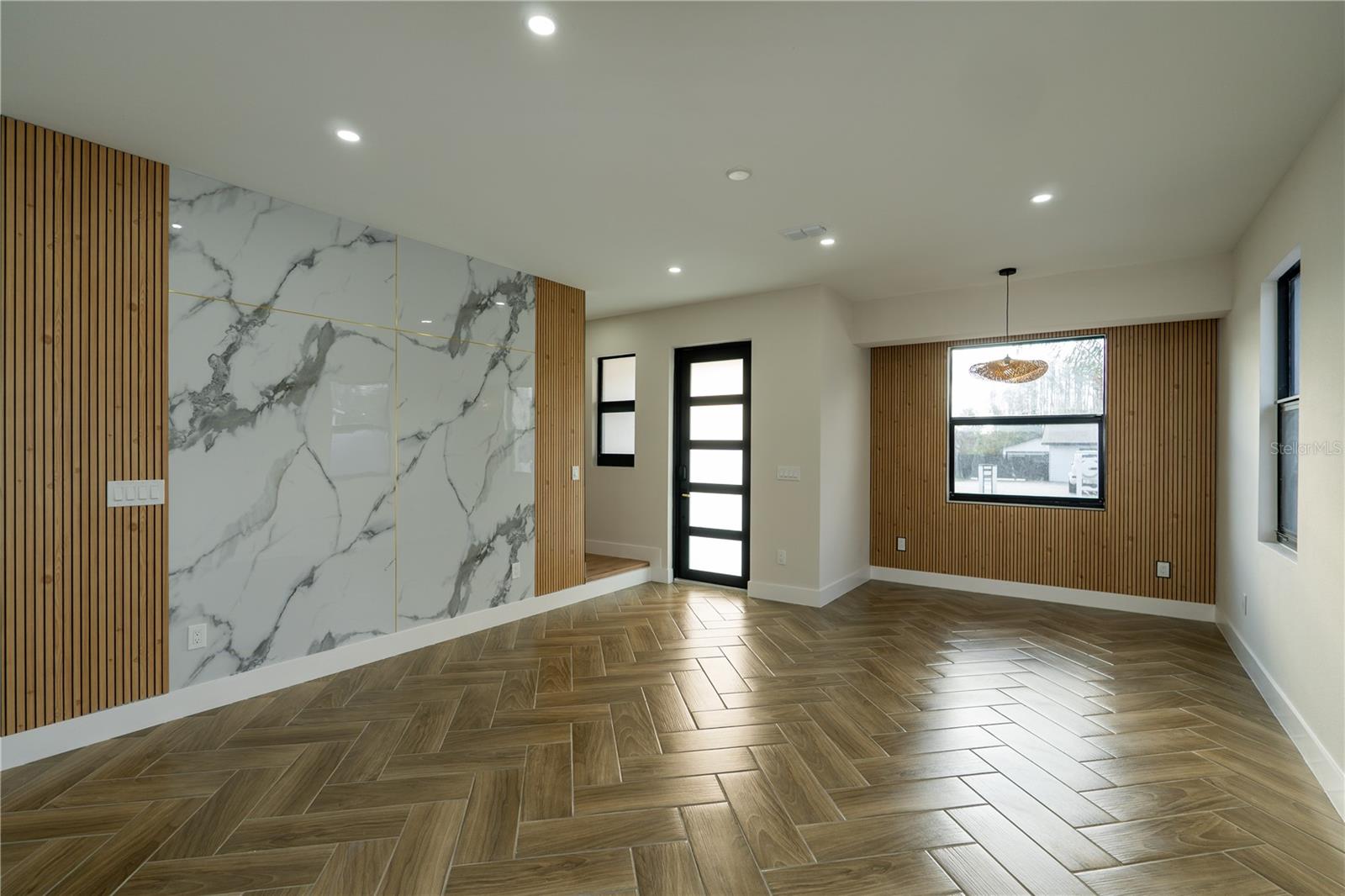 12905 WORCHESTER AVE, TAMPA, FL, 33624