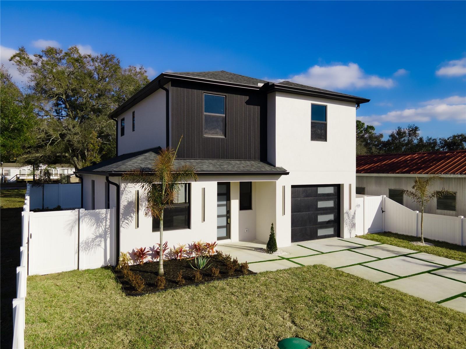 12905 WORCHESTER AVE, TAMPA, FL, 33624