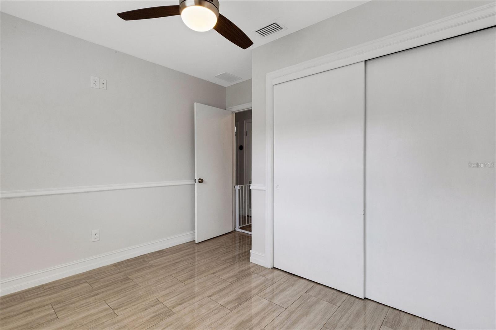 2914 W LAKE AVE, TAMPA, FL, 33607