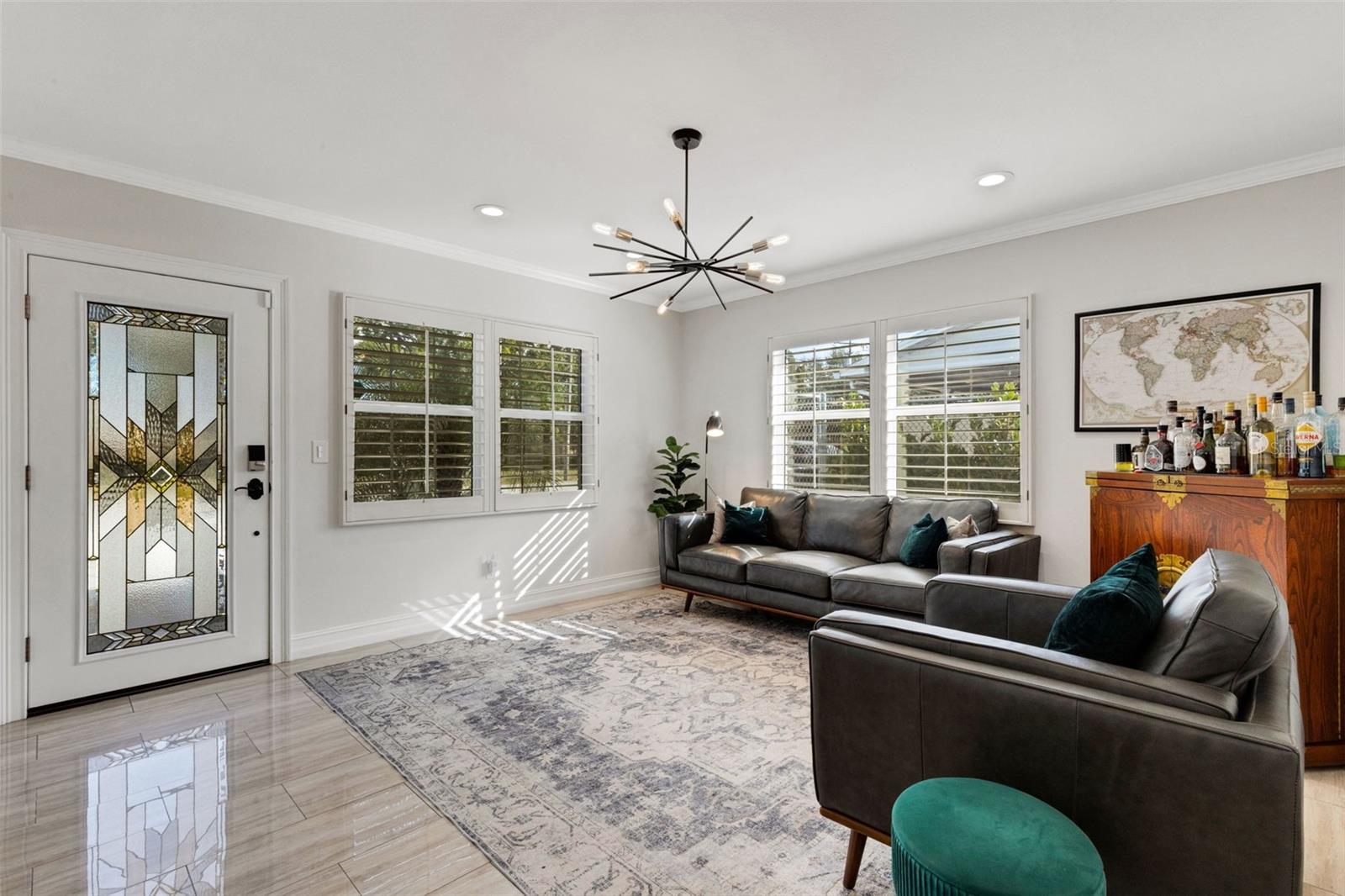 2914 W LAKE AVE, TAMPA, FL, 33607