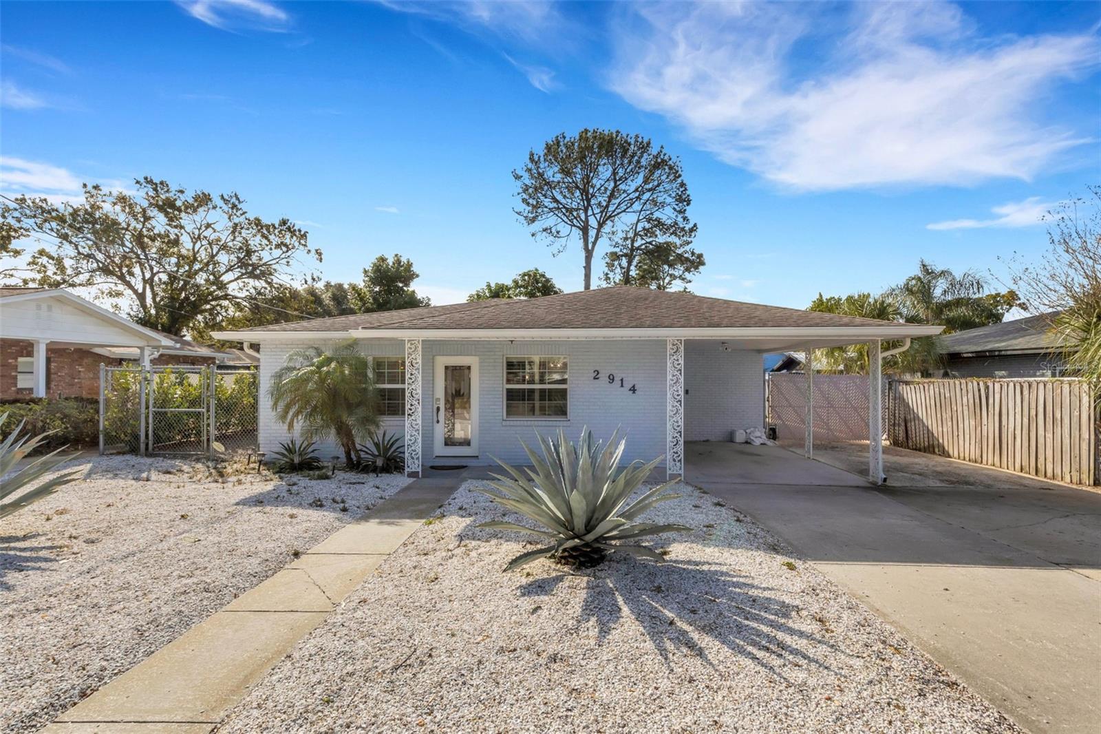 2914 W LAKE AVE, TAMPA, FL, 33607