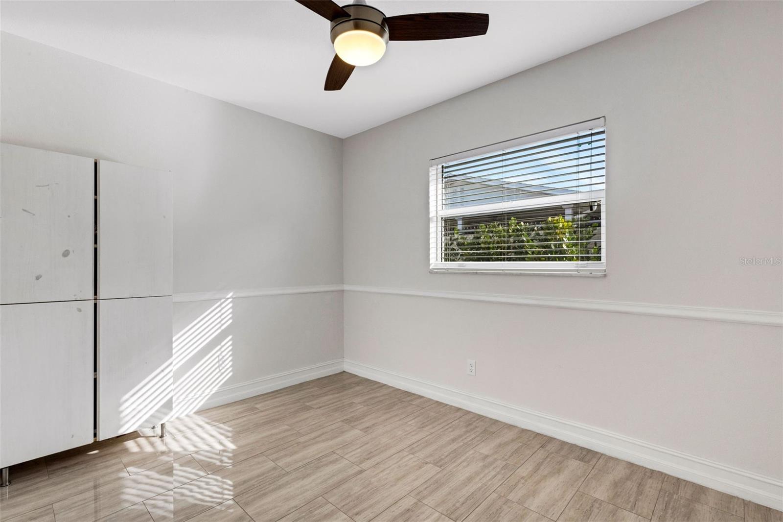 2914 W LAKE AVE, TAMPA, FL, 33607