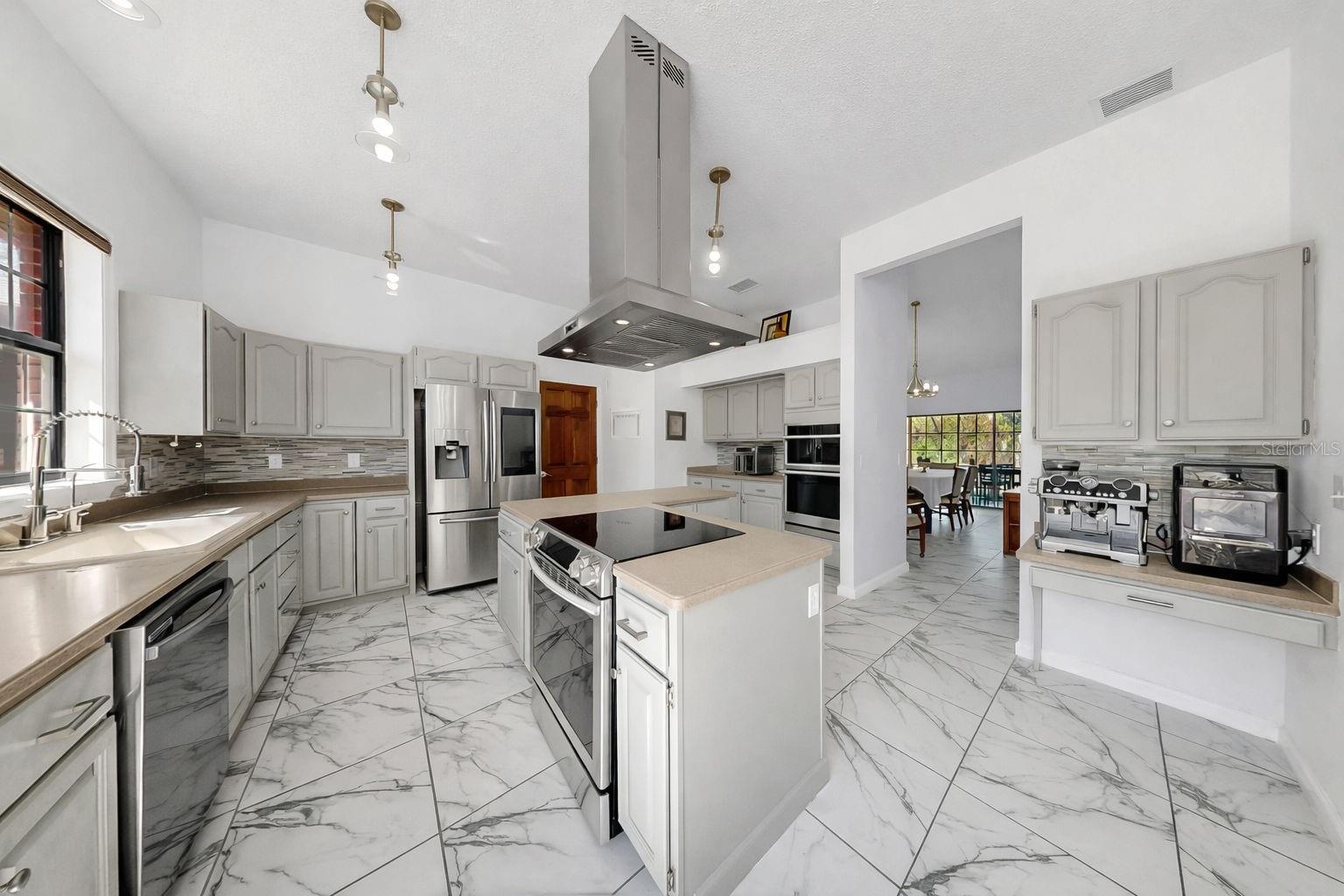 13607 2ND AVE E, BRADENTON, FL, 34212