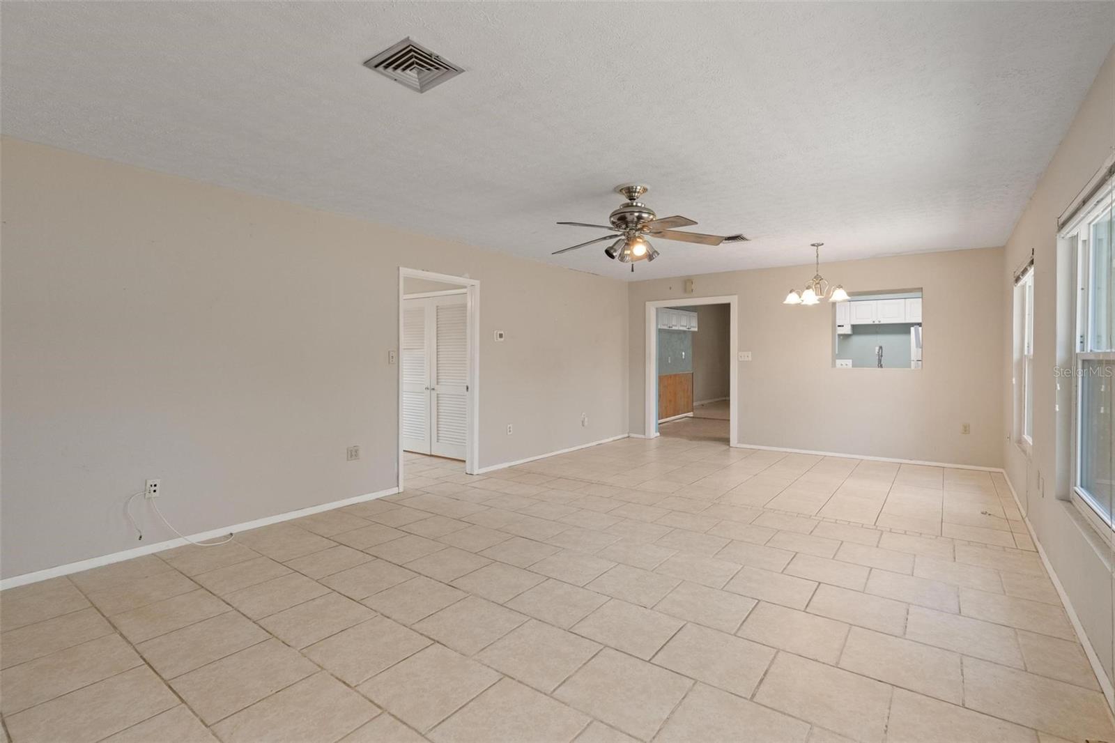 138 DAVISON AVE NE, ST PETERSBURG, FL, 33703