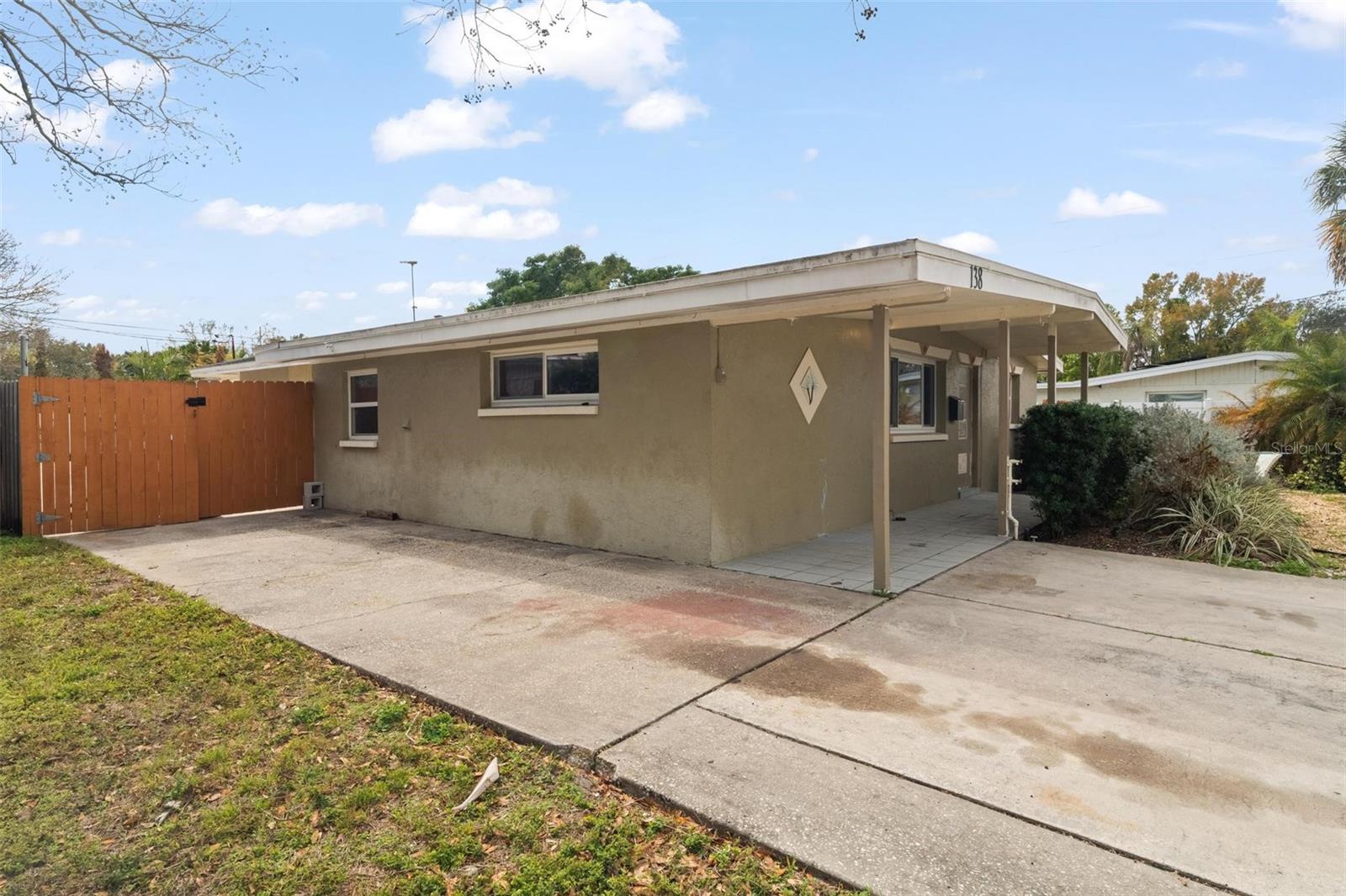 138 DAVISON AVE NE, ST PETERSBURG, FL, 33703