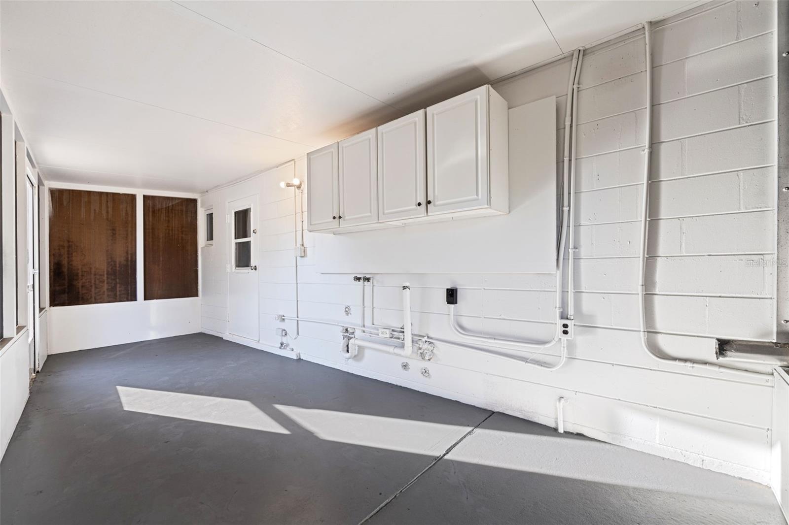 5533 ATLANTIC AVE N, ST PETERSBURG, FL, 33703