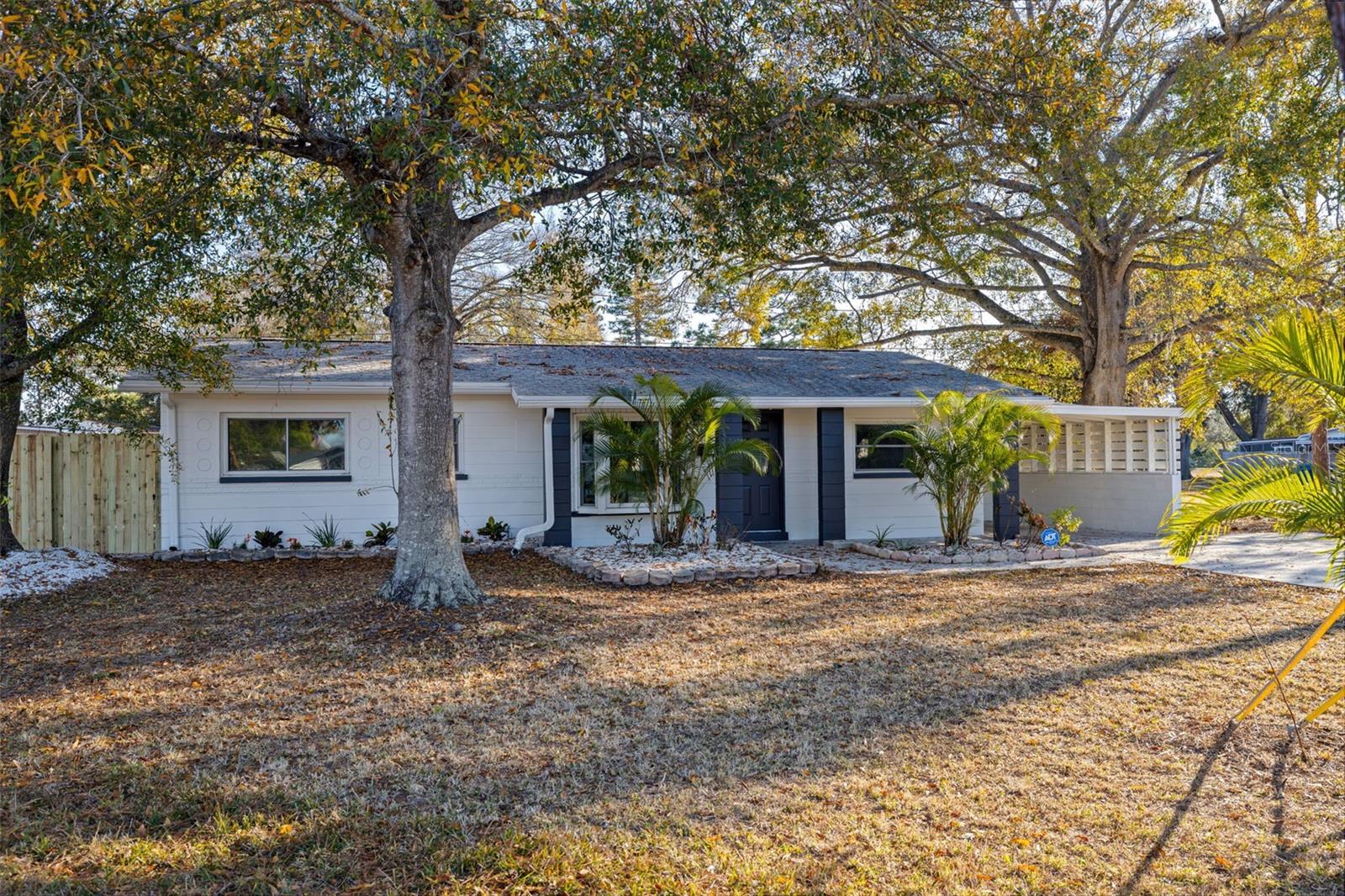 5533 ATLANTIC AVE N, ST PETERSBURG, FL, 33703