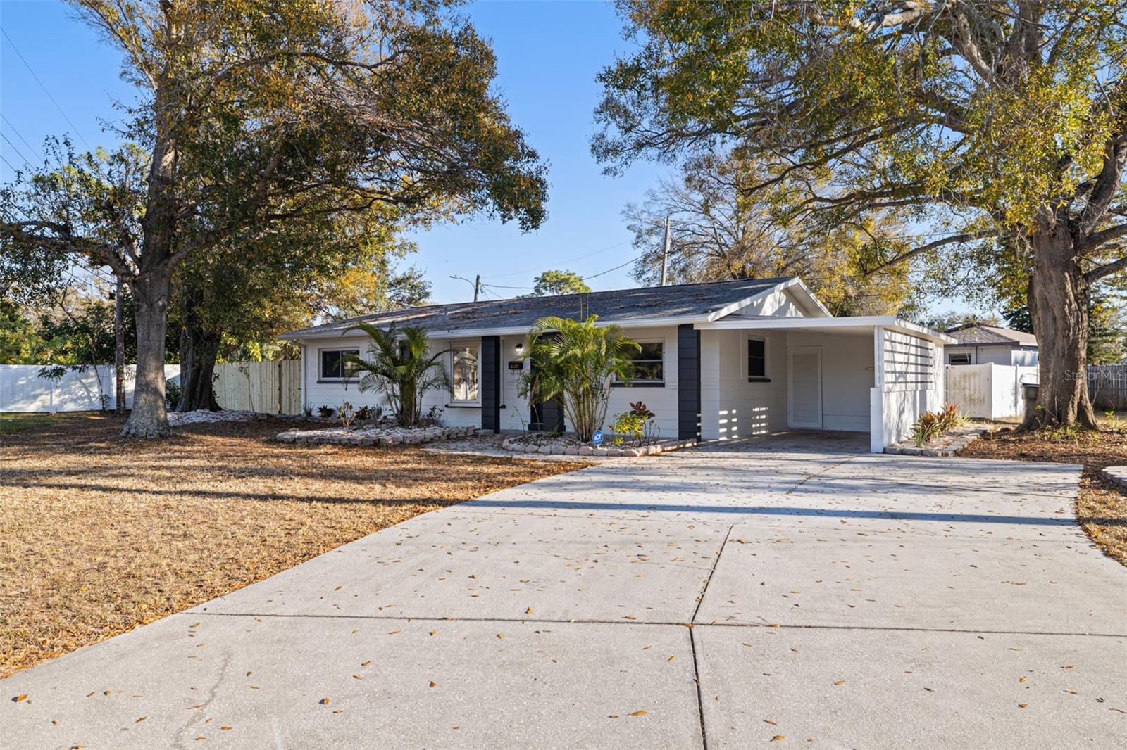 5533 ATLANTIC AVE N, ST PETERSBURG, FL, 33703