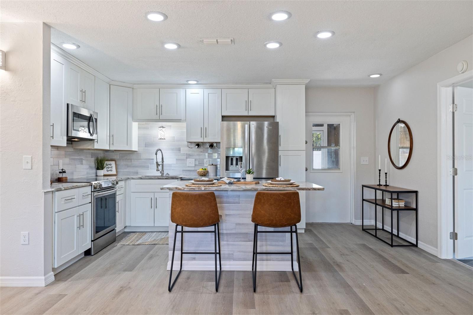 5533 ATLANTIC AVE N, ST PETERSBURG, FL, 33703