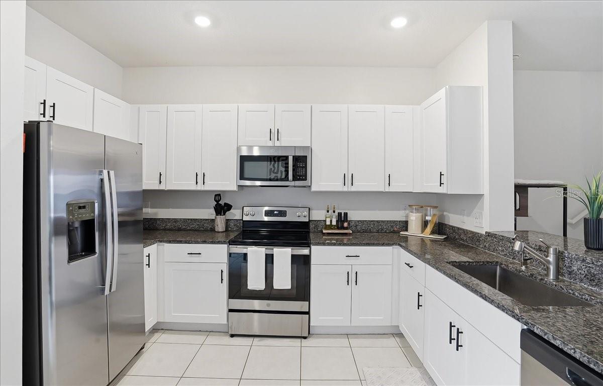 10336 TRUMPET HONEYSUCKLE WAY, SAN ANTONIO, FL, 33576