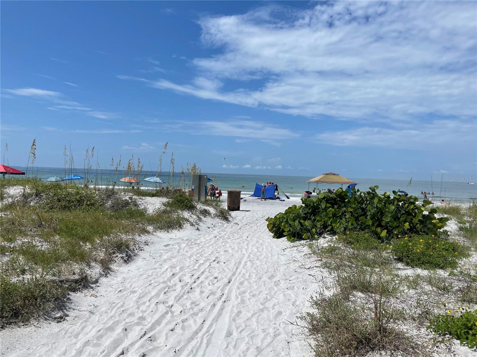 175 133RD AVE E #West, MADEIRA BEACH, FL, 33708