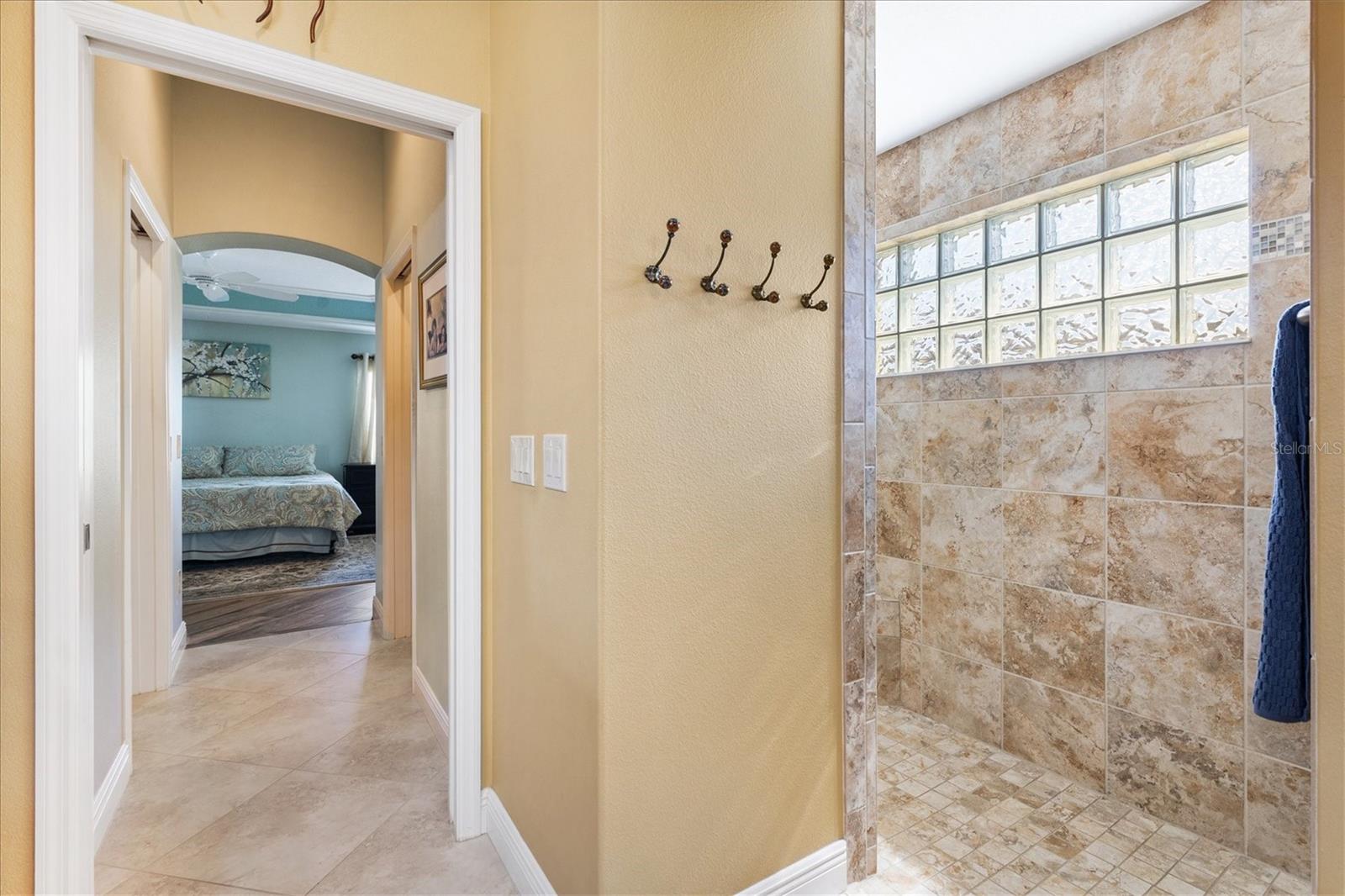 3183 APOLLO LN, THE VILLAGES, FL, 32163