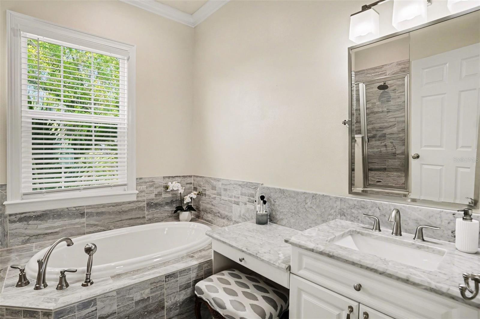 3014 W WAVERLY AVE, TAMPA, FL, 33629
