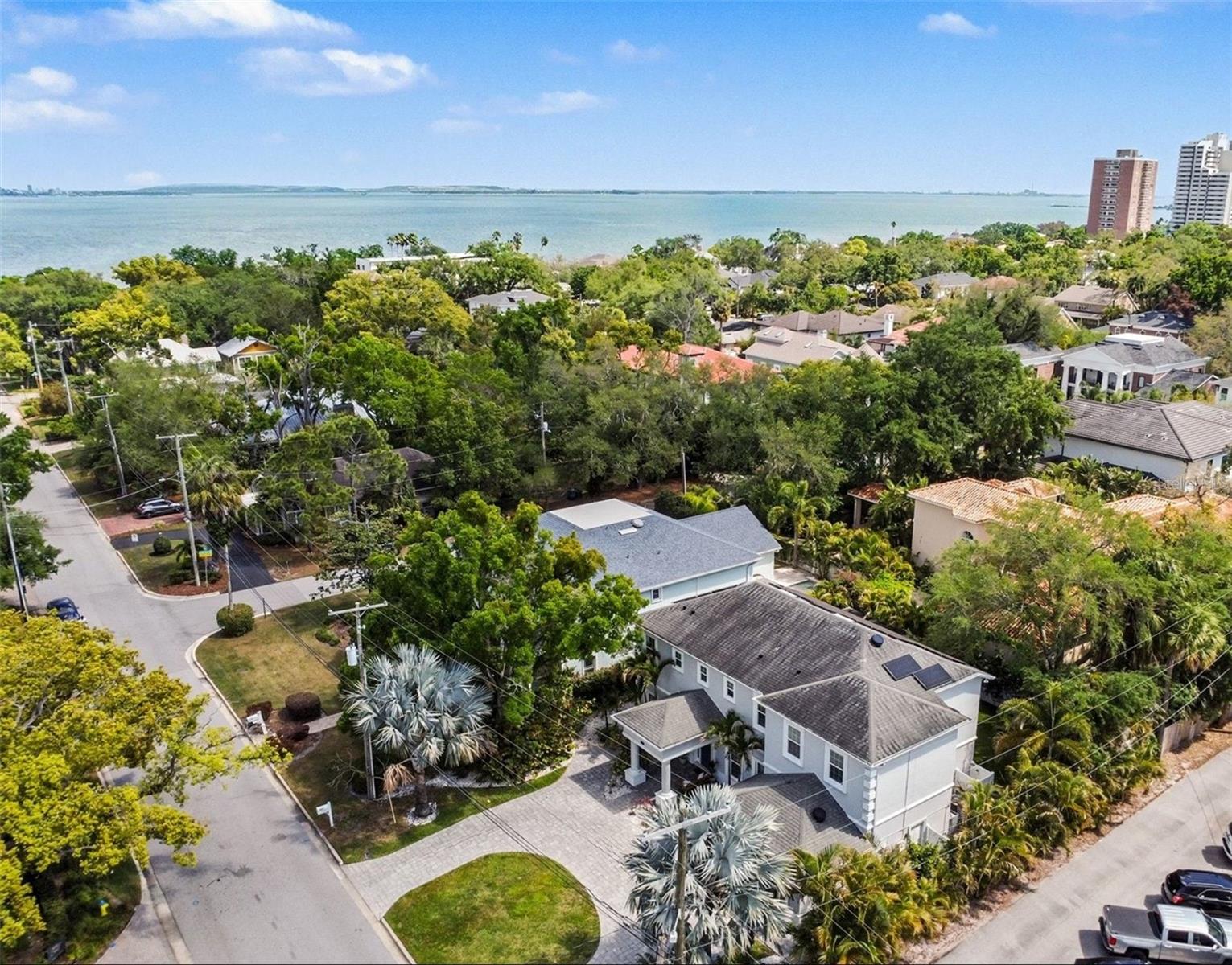 3014 W WAVERLY AVE, TAMPA, FL, 33629