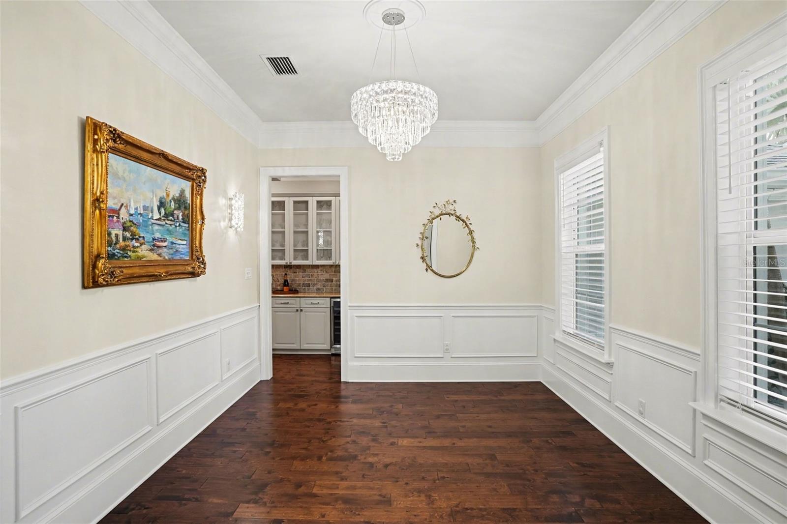 3014 W WAVERLY AVE, TAMPA, FL, 33629