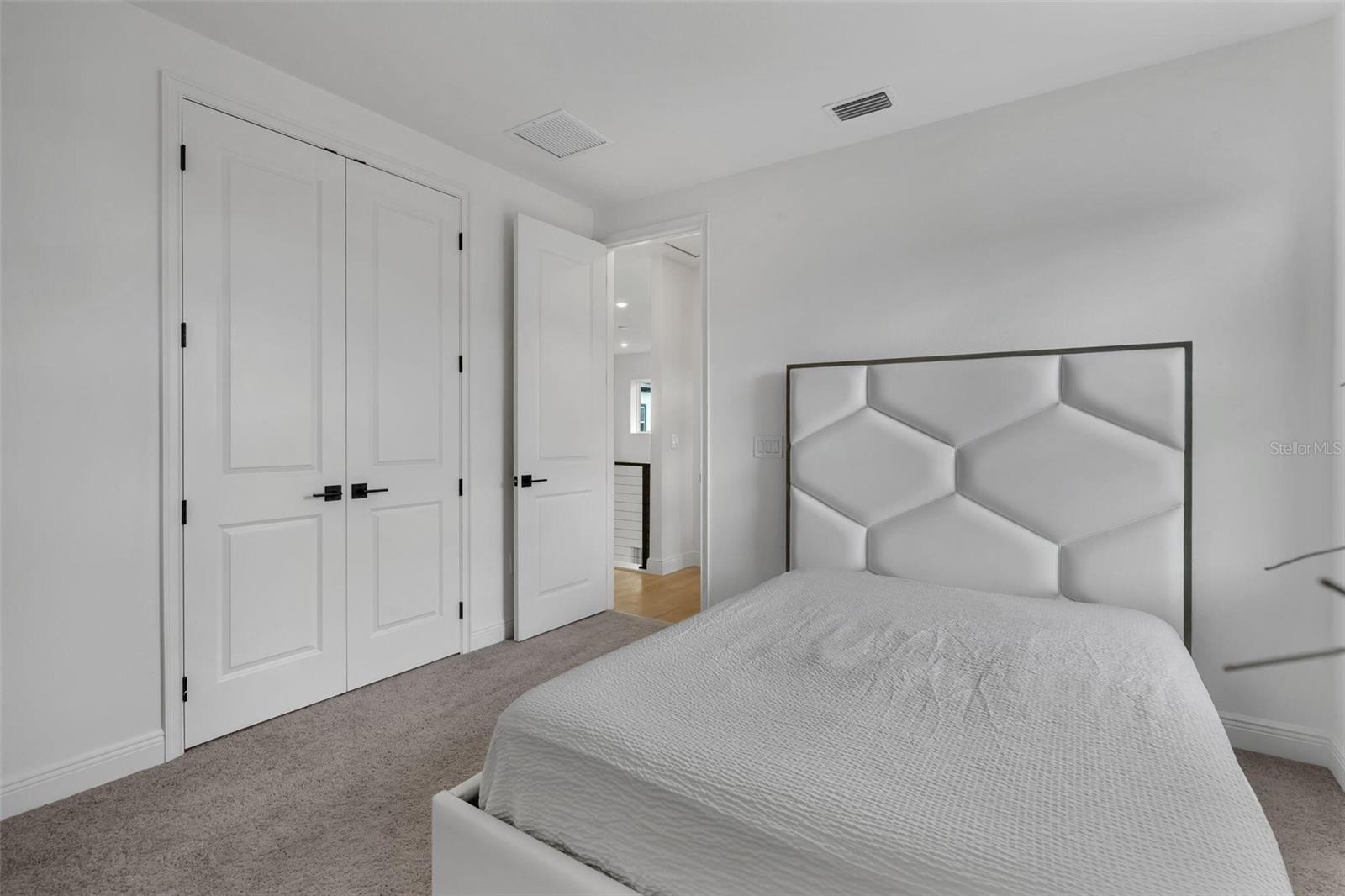 9823 PEEBLES ST, ORLANDO, FL, 32827