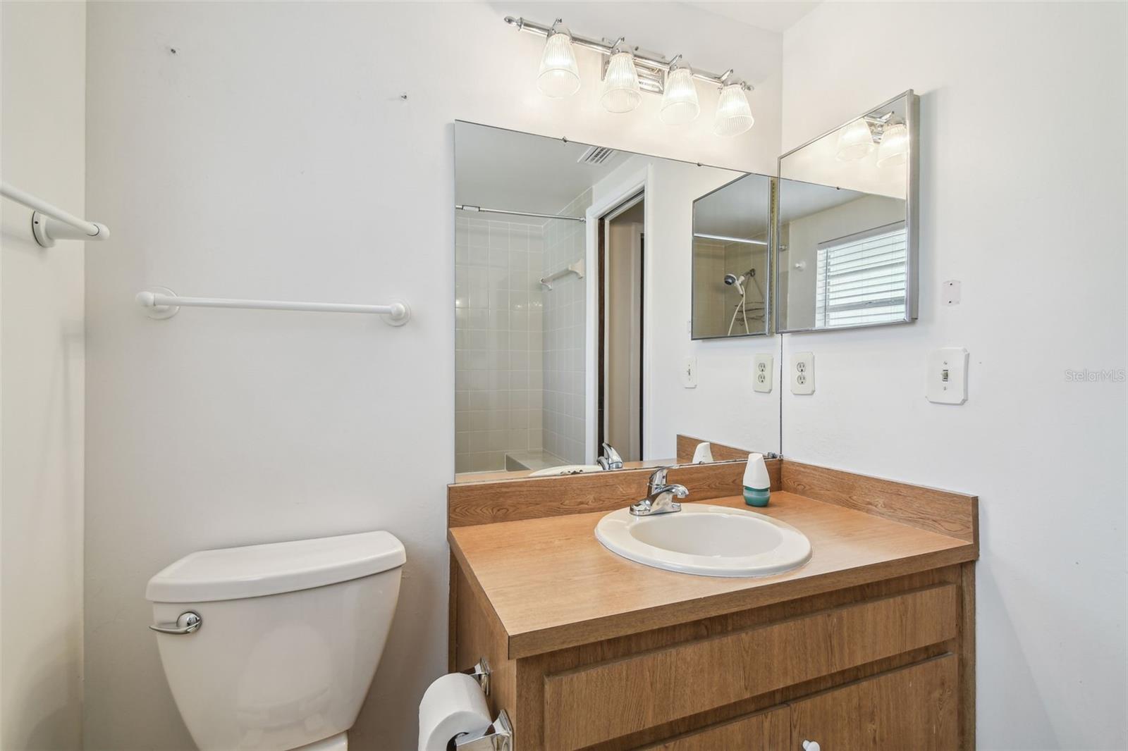 6107 OAK FERN CT, TEMPLE TERRACE, FL, 33617